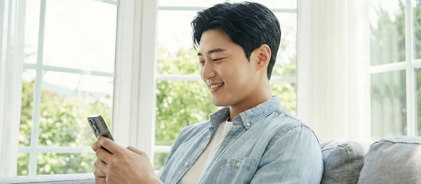 첫 줄 쓰기 항목을 확인하는 장면을 담은 참고 사진